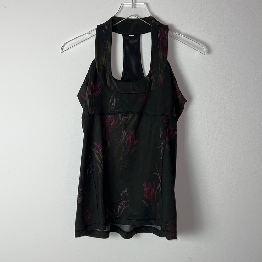 LULULEMON Scoop Neck Tank 8? Racerback - Picture 2 of 7